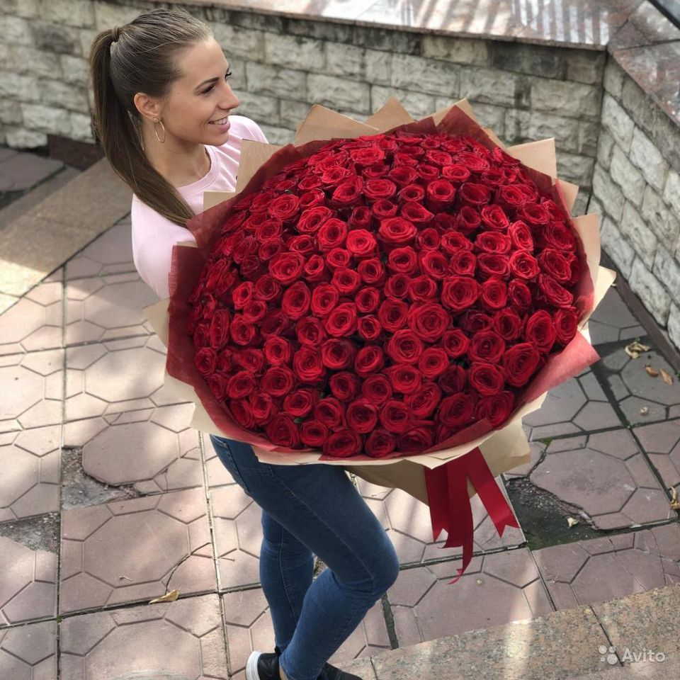 151 алая роза (50 см)