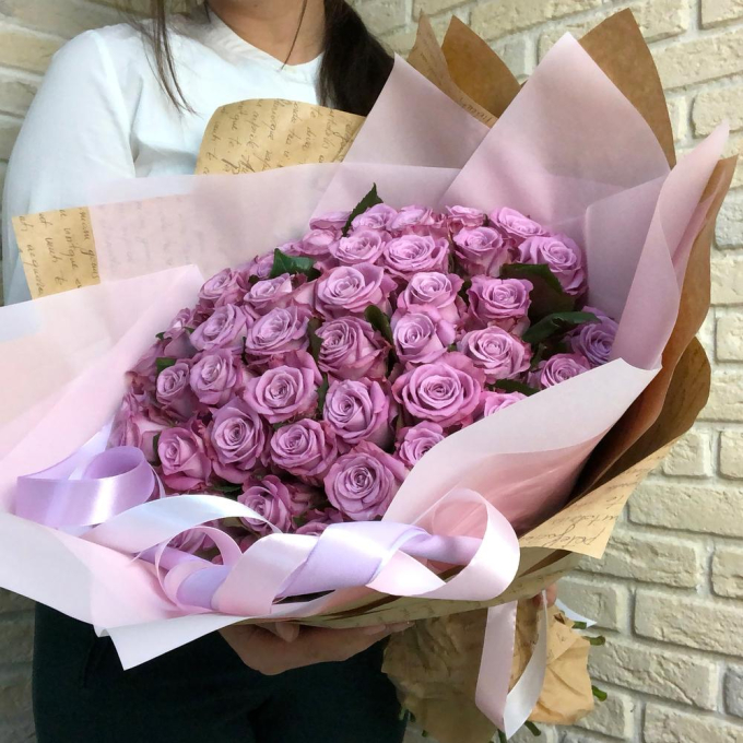 45 сиреневых роз (60 см)
